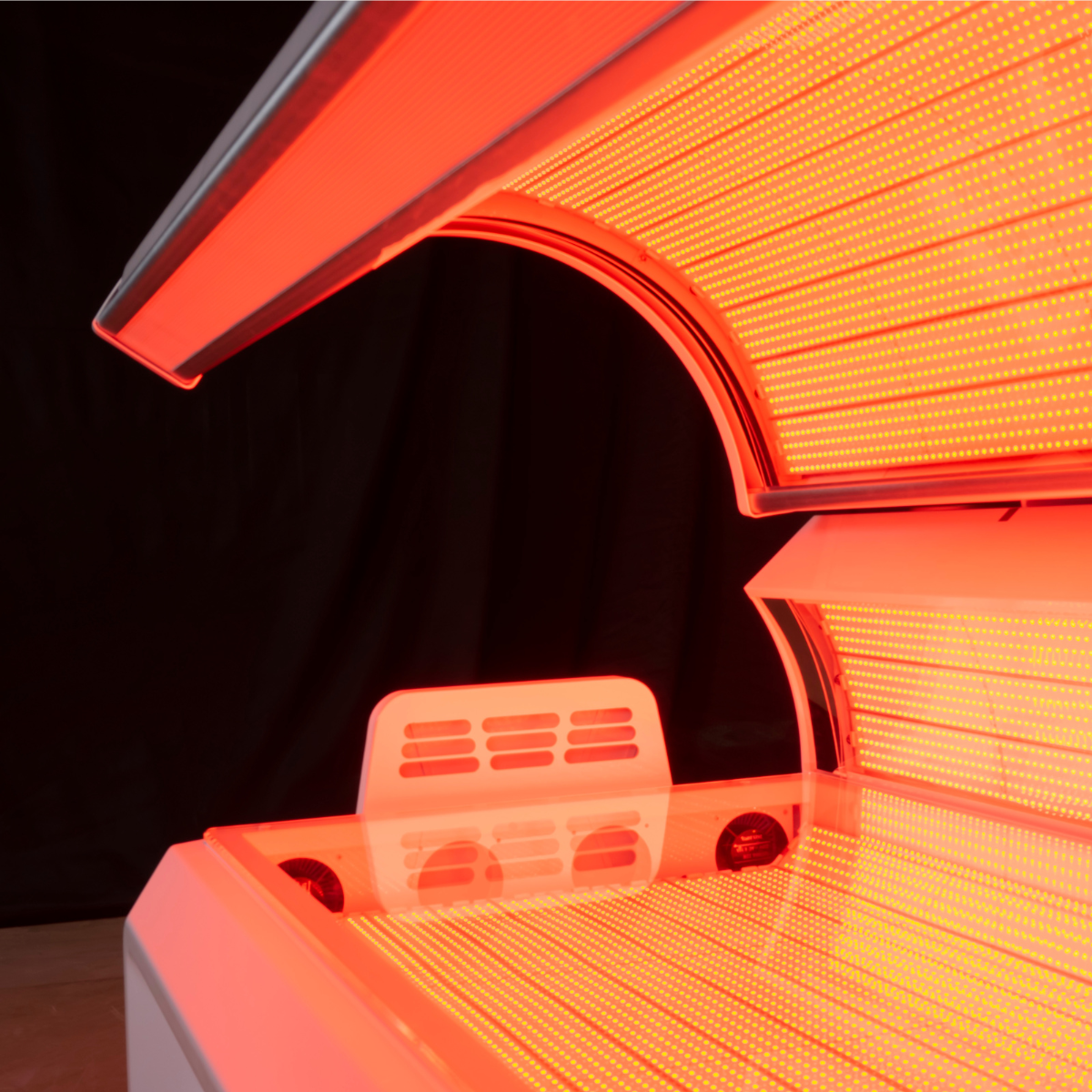 Airvida Radiance Red Light Therapy Bed For Home & Commercial Use