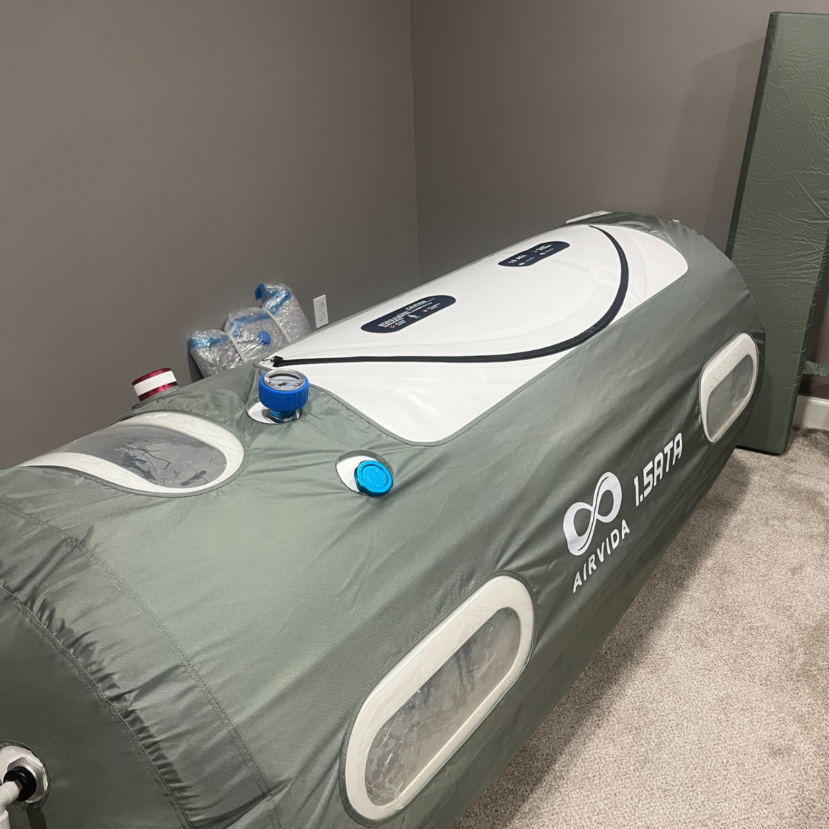Airvida 1.5 ATA soft hyperbaric chamber in home wellness setup