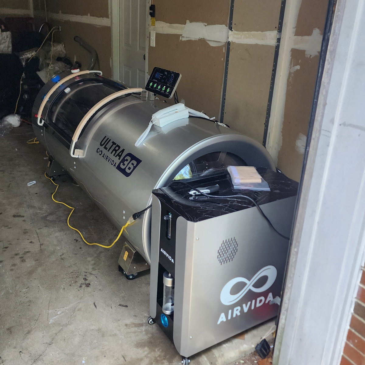 Airvida Ultra Multi-ATA Hyperbaric Therapy Chamber (1.3 to 2.0 ATA)