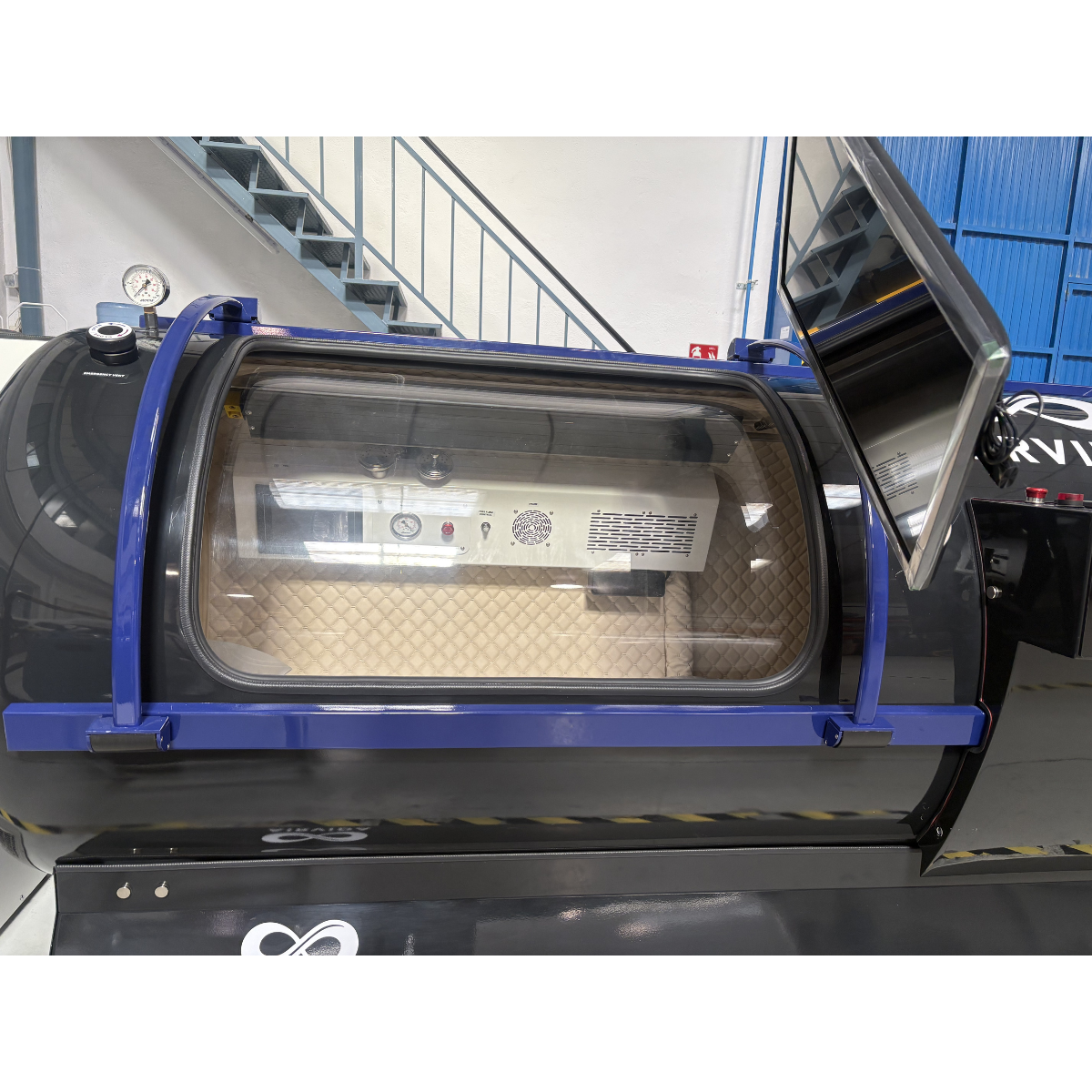 hard shell hyperbaric chamber