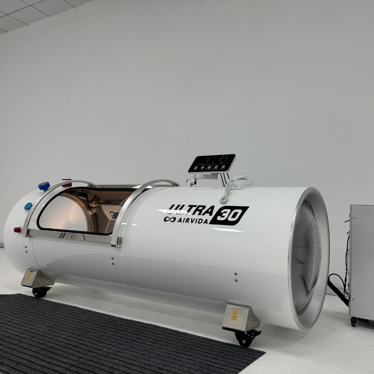 Airvida 2.0 ATA Hard Shell Lying Hyperbaric Chamber With 1.3 / 1.5 / 1.7 / 2.0 ATA