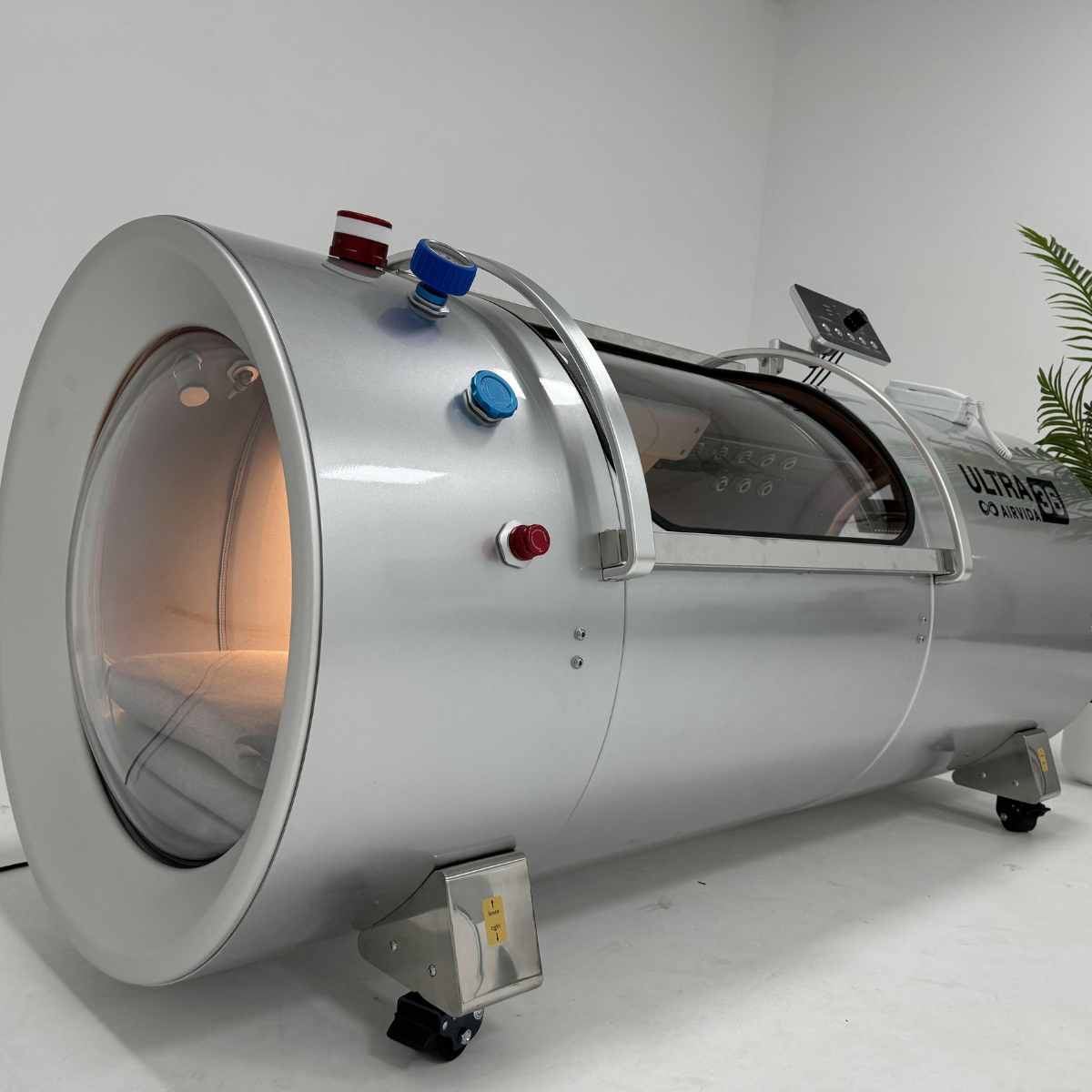 Airvida 2.0 ATA Hard Shell Laying Hyperbaric Chamber With 1.3 / 1.5 / 1.7 / 2.0 ATA