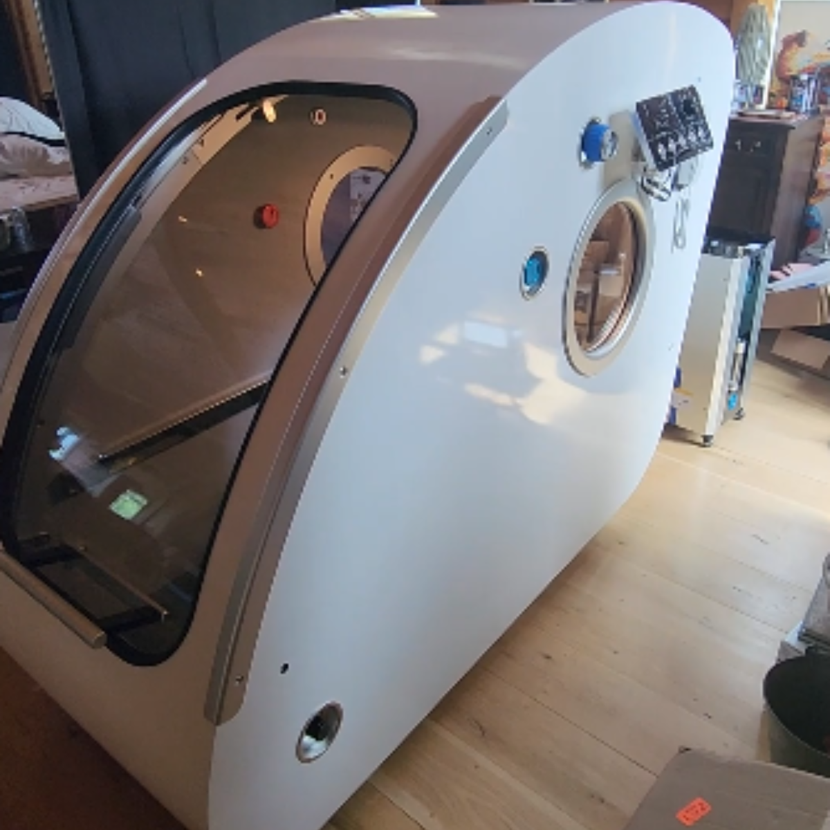 Airvida Hard Shell Sitting Hyperbaric Chamber 1.3 / 1.5 / 1.7 / 2.0 ATA