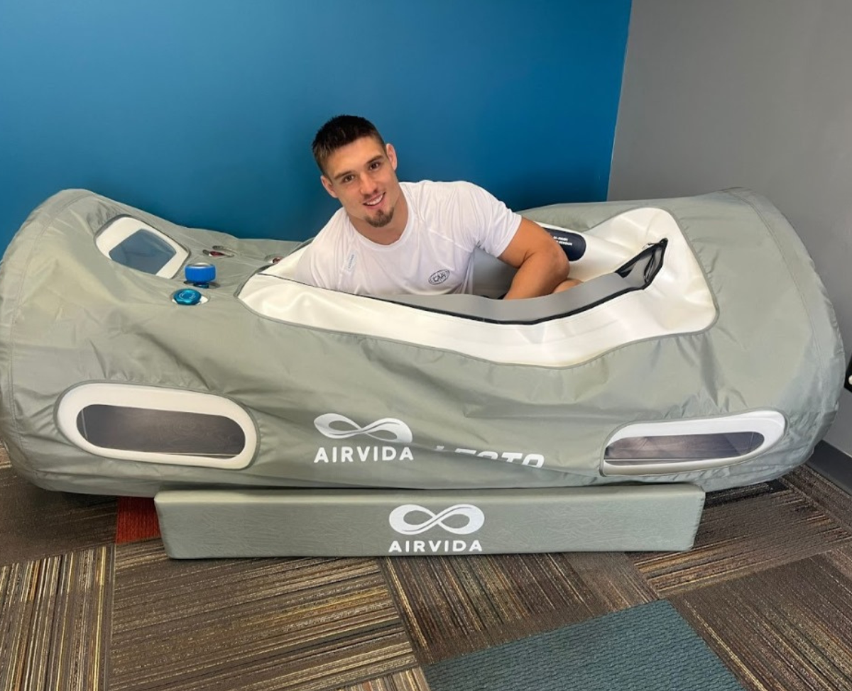 Airvida 1.5 ATA Soft Shell Laying Hyperbaric Chamber